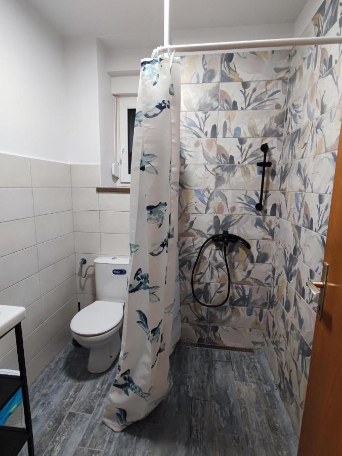 Family Hostel ピフカ エクステリア 写真