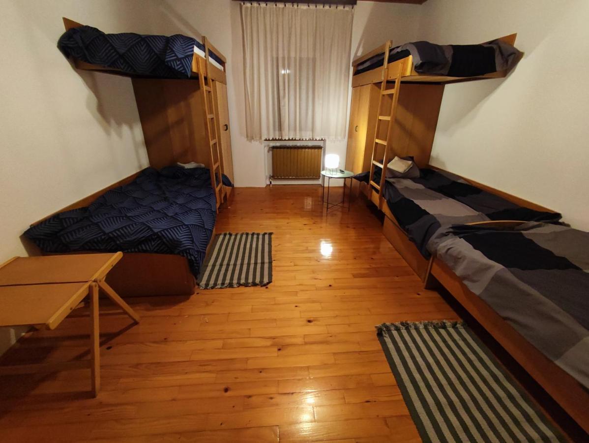 Family Hostel ピフカ エクステリア 写真